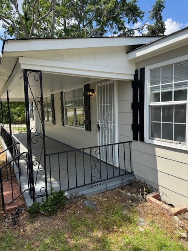 property at 103 Elizabeth Ave