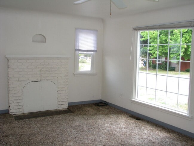 2777 12th Pl SE in Salem, OR - Building Photo - Building Photo