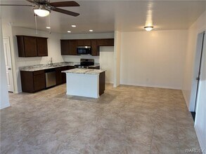 981 Calumet Ave in Kingman, AZ - Building Photo - Building Photo
