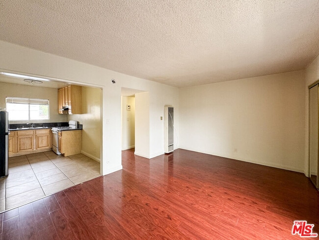 property at 4375 York Blvd