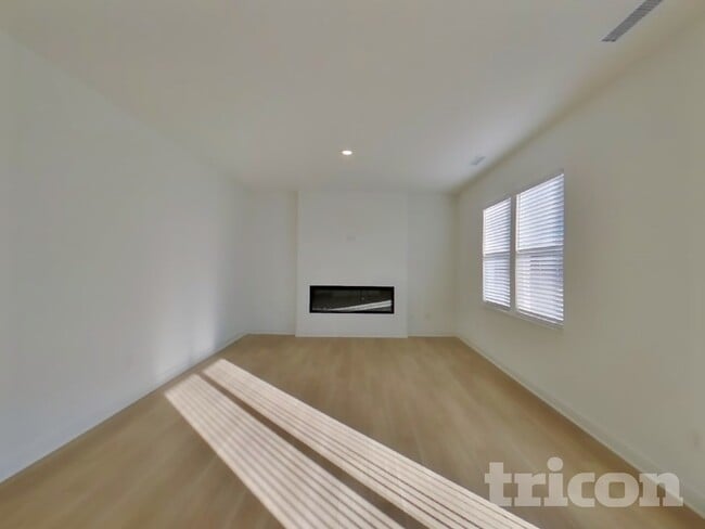 11835 Moorfield Ln in Indianapolis, IN - Building Photo - Building Photo