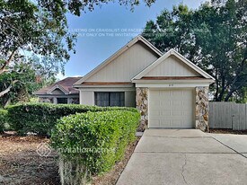 819 Sunridge Point Dr in Seffner, FL - Building Photo