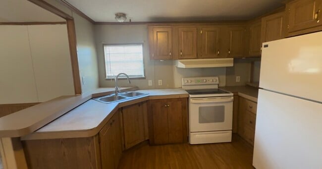 115 Mary Dr in Huntsville, TX - Building Photo - Building Photo