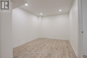 80 Laurendale Ave in Hamilton, ON - Building Photo - Building Photo
