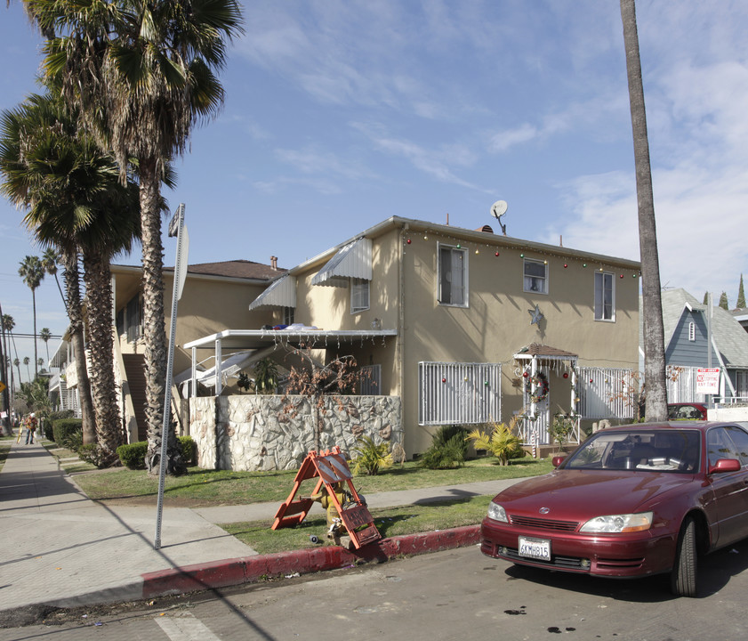 103 N Alexandria Ave in Los Angeles, CA - Building Photo