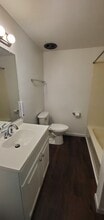 403 Locust Ave, Unit Apartment 4 in Washington, PA - Building Photo - Building Photo