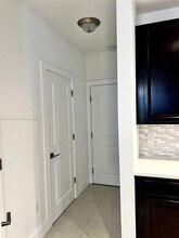 4536 E Aqua Bella Ln in Davie, FL - Building Photo - Building Photo