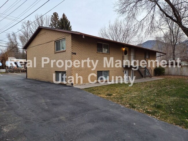 property at 1146 W 100 N
