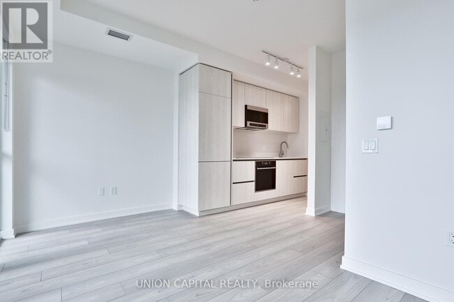 property at 110 Broadway Ave