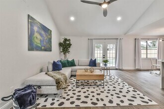 2718 Foliage Green Dr in Humble, TX - Building Photo - Building Photo