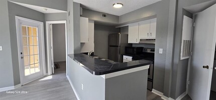 421 Fountainhead Cir in Kissimmee, FL - Building Photo - Building Photo