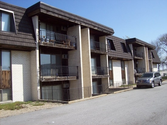 Morton Apartments Photo