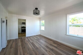 4430 W 134th St in Hawthorne, CA - Building Photo - Building Photo