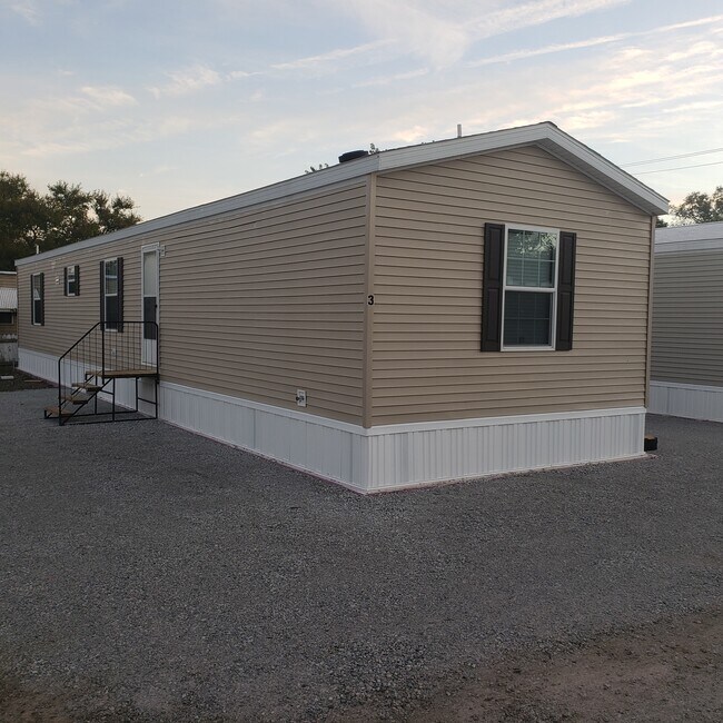 14136 Wood S St Rentals in Harvey, IL