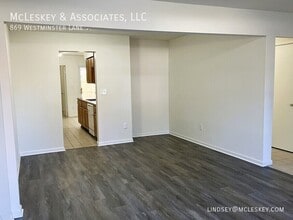 869 Westminster Ln in Virginia Beach, VA - Building Photo - Building Photo