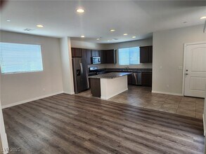 3029 Young Bouvier Ave in Henderson, NV - Building Photo - Building Photo