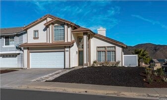 13410 Crystal Springs Dr in Corona, CA - Building Photo