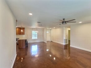 14132 Lumpkin Rd in Gulfport, MS - Building Photo - Building Photo