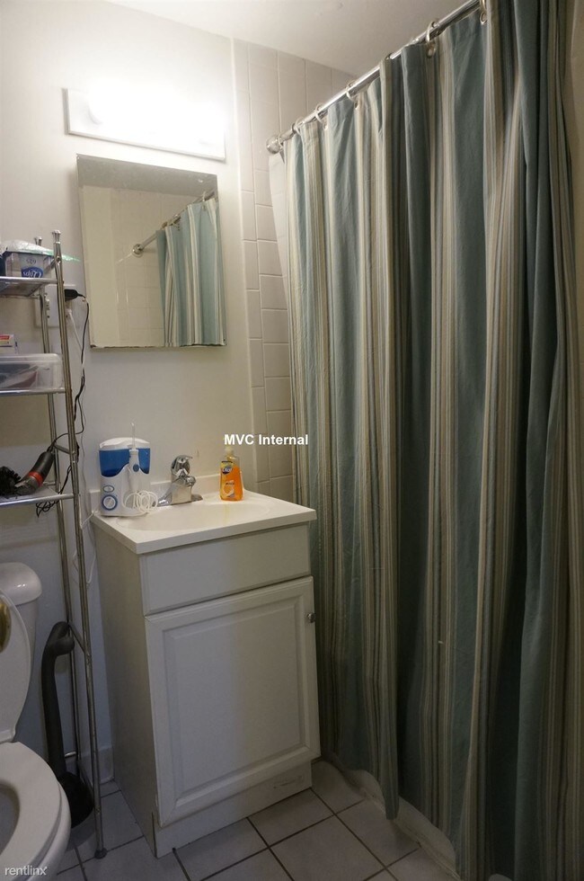 529 Beacon St-Unit -Apt 5 in Boston, MA - Building Photo - Building Photo