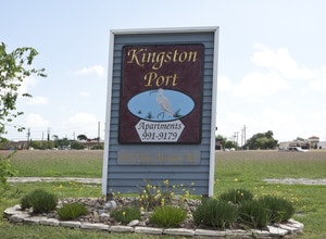 Kingston Port in Corpus Christi, TX - Foto de edificio - Building Photo