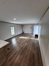 2524 Hughes Gasque Rd in Aynor, SC - Foto de edificio - Building Photo