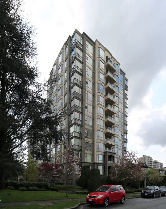 The Compton in Vancouver, BC - Building Photo