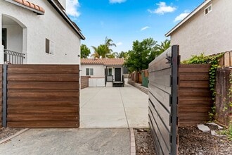 44735 Johnston Dr in Temecula, CA - Building Photo - Building Photo