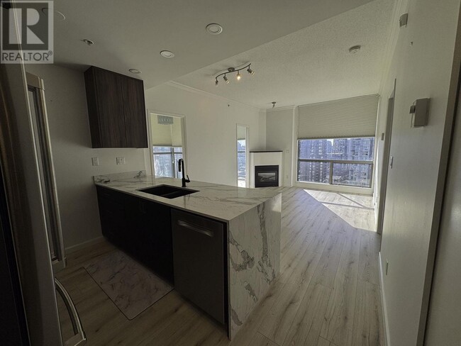 928-1928 Richards St in Vancouver, BC - Building Photo - Building Photo