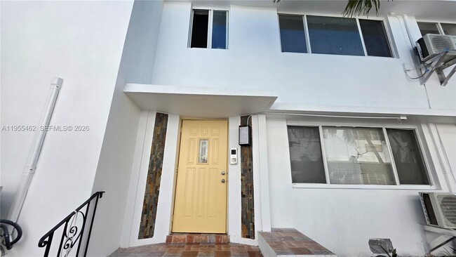 7629 Dickens Ave in Miami Beach, FL - Building Photo - Building Photo