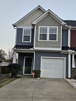114 Lerner Ct in Spartanburg, SC - Building Photo