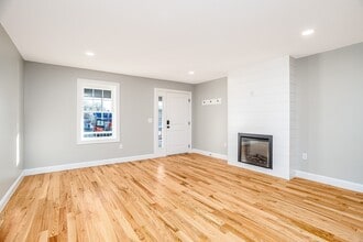 31 Milton St in Fitchburg, MA - Building Photo - Building Photo