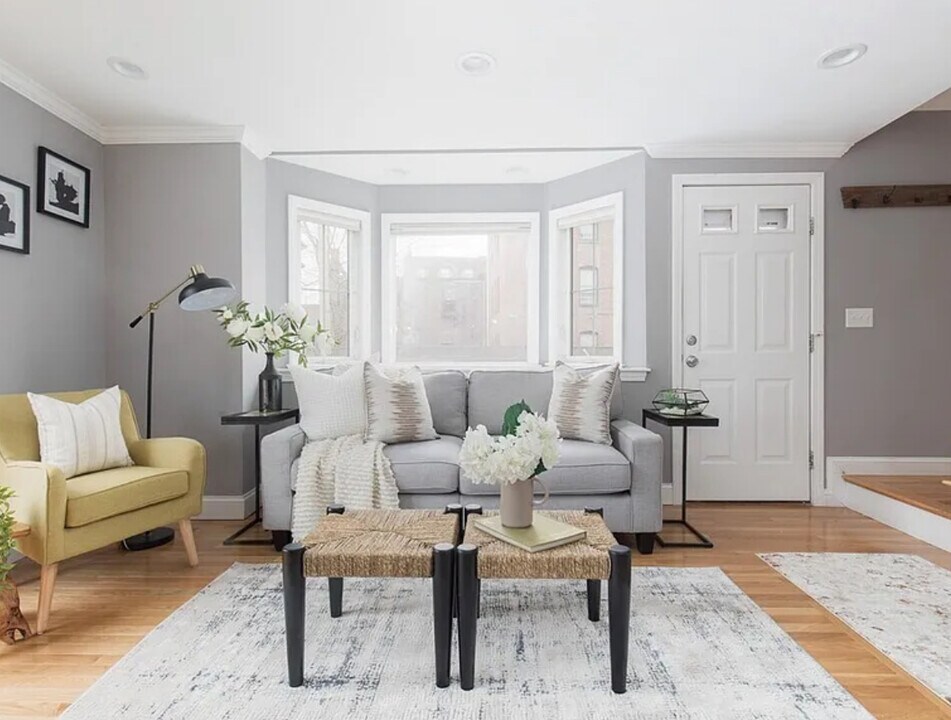 1 Rowen Ct in Boston, MA - Building Photo