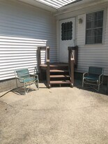 126 Barraud Dr in Port Jefferson Station, NY - Building Photo