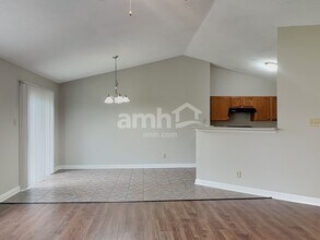 10127 Yosemite Ln in Indianapolis, IN - Building Photo - Building Photo