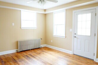 8206 Greenwood Ave in Takoma Park, MD - Building Photo - Building Photo