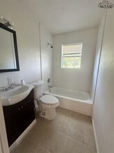 1007 Williams Ave in Wichita Falls, TX - Foto de edificio - Building Photo