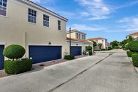 8309 NW 8th Ter in Boca Raton, FL - Building Photo - Building Photo