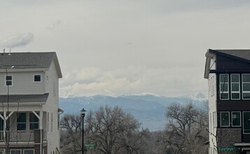 1526 Sun Wy in Lafayette, CO - Building Photo - Building Photo