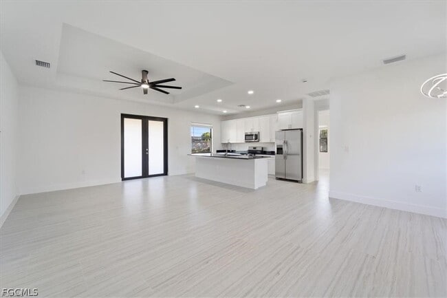 property at 5306 Lee St