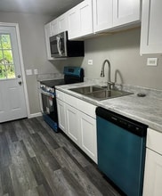 140 Ivanhill Rd in Toledo, OH - Building Photo - Building Photo