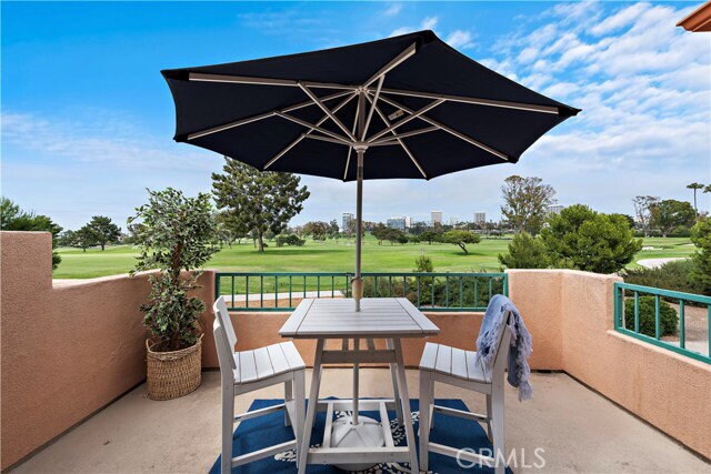 property at 408 Villa Point Dr