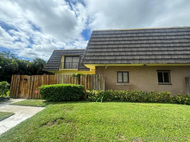 property at 4664 Cherry Rd