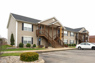 Cardinal Creek Apartments in Elizabethtown, KY - Building Photo - Primary Photo