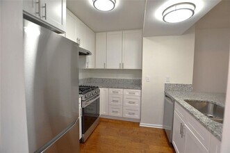 2085 Sand Wedge Cir in Kennesaw, GA - Building Photo - Building Photo