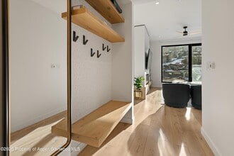 119 Wood Rd, Unit 305 in Snowmass Village, CO - Building Photo - Building Photo