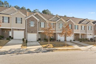 1692 Old Dogwood in Jonesboro, GA - Building Photo