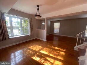 4 Brookview Dr in Mantua, NJ - Building Photo - Building Photo