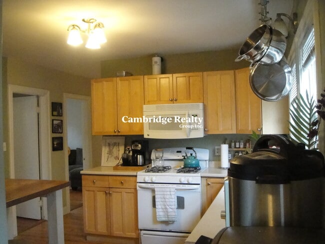 3 Edgar Terrace, Unit 1 in Somerville, MA - Building Photo - Building Photo