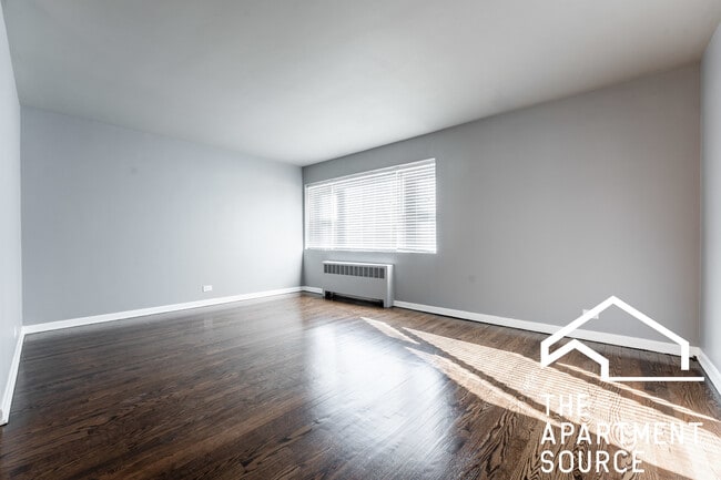 7427 N Winchester Ave in Chicago, IL - Building Photo - Building Photo