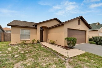 4666 Copper Ln in Plant City, FL - Foto de edificio - Building Photo